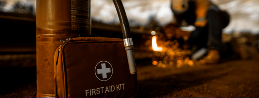 Integrating First Aid Skills into Construction Safety Practices